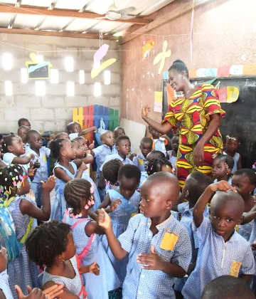 Preschool children in a overcrowded class in Gonzagueville, in the South of Côte d’Ivoire.