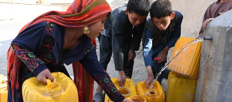 © UNICEF/UN0339408/Frank Dejongh
