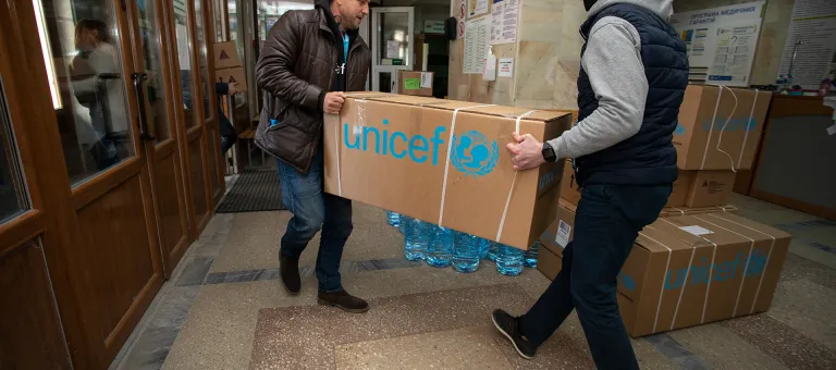 © UNICEF/UN0606251/Filippov